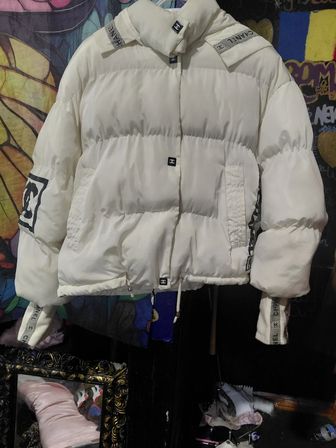 White Puffer Jacket with Branding XL - photo 3
