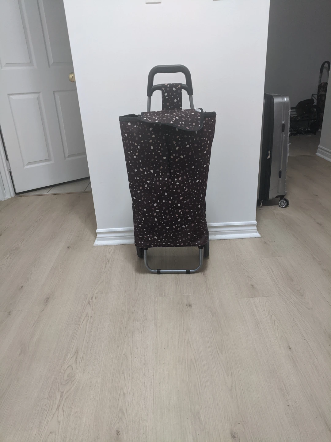 Kitchen Stuff Plus Shopping Cart