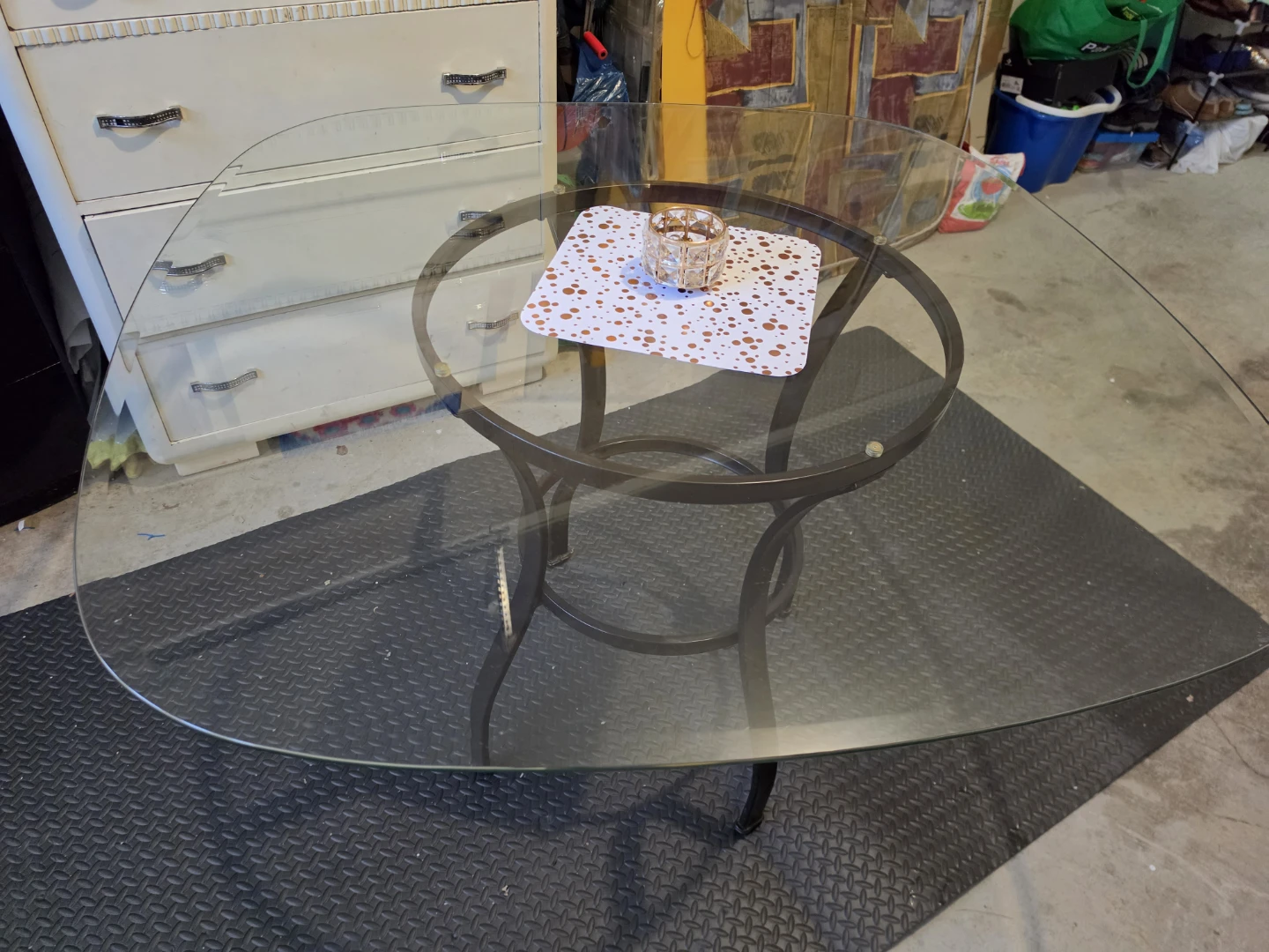 Glass top accent table - photo 2