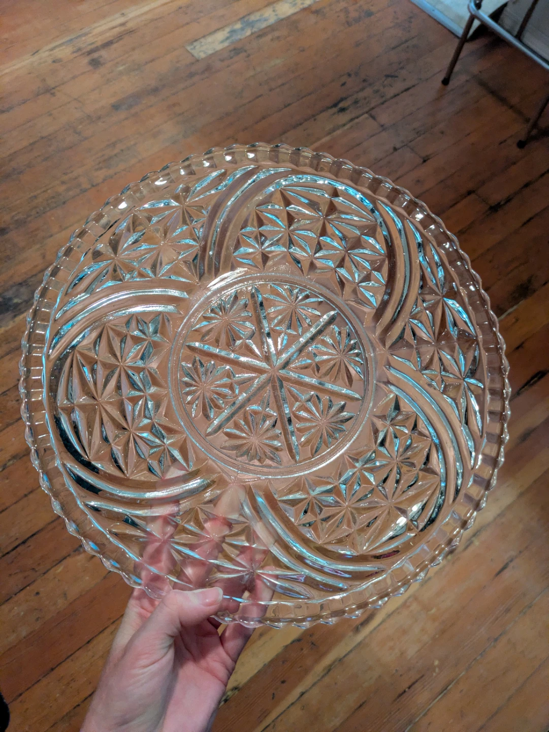 Vintage Pressed Glass Serving Plate - photo 2