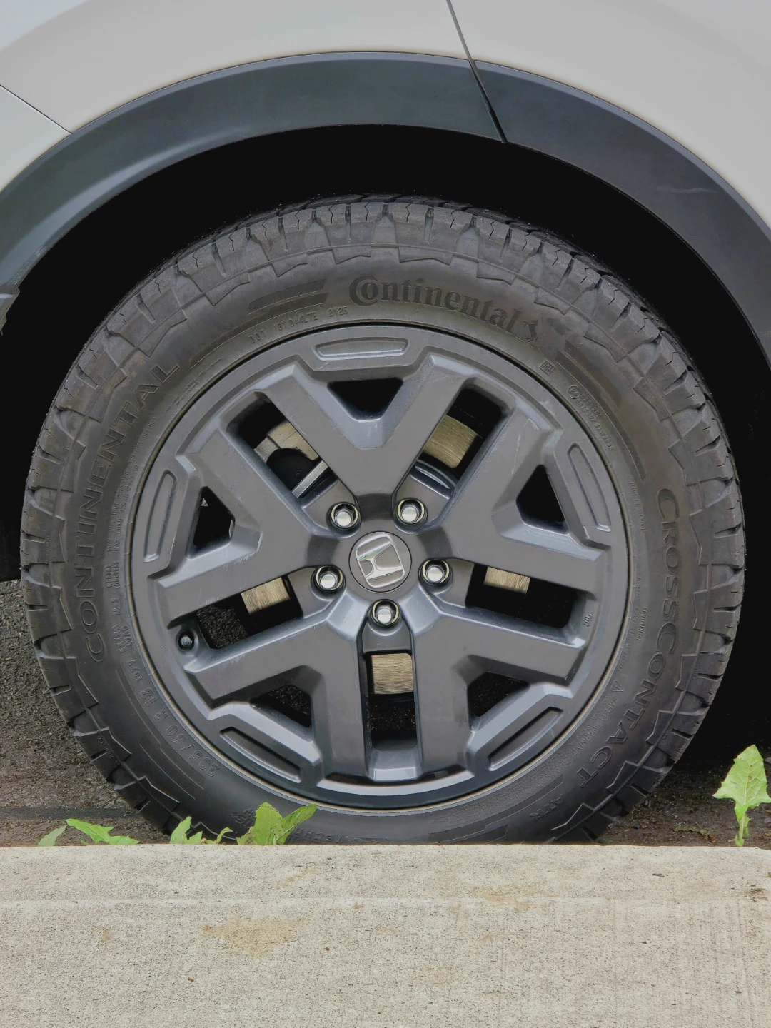 Continental CrossContact 235/60 R18 All Season Tires - photo 4