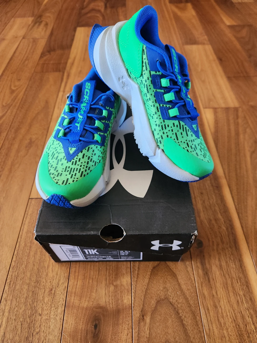 Under Armour Scramjet Boys Jr Running Shoes  Size 11