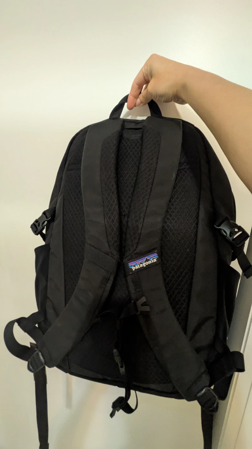 Black Patagonia Backpack - photo 2
