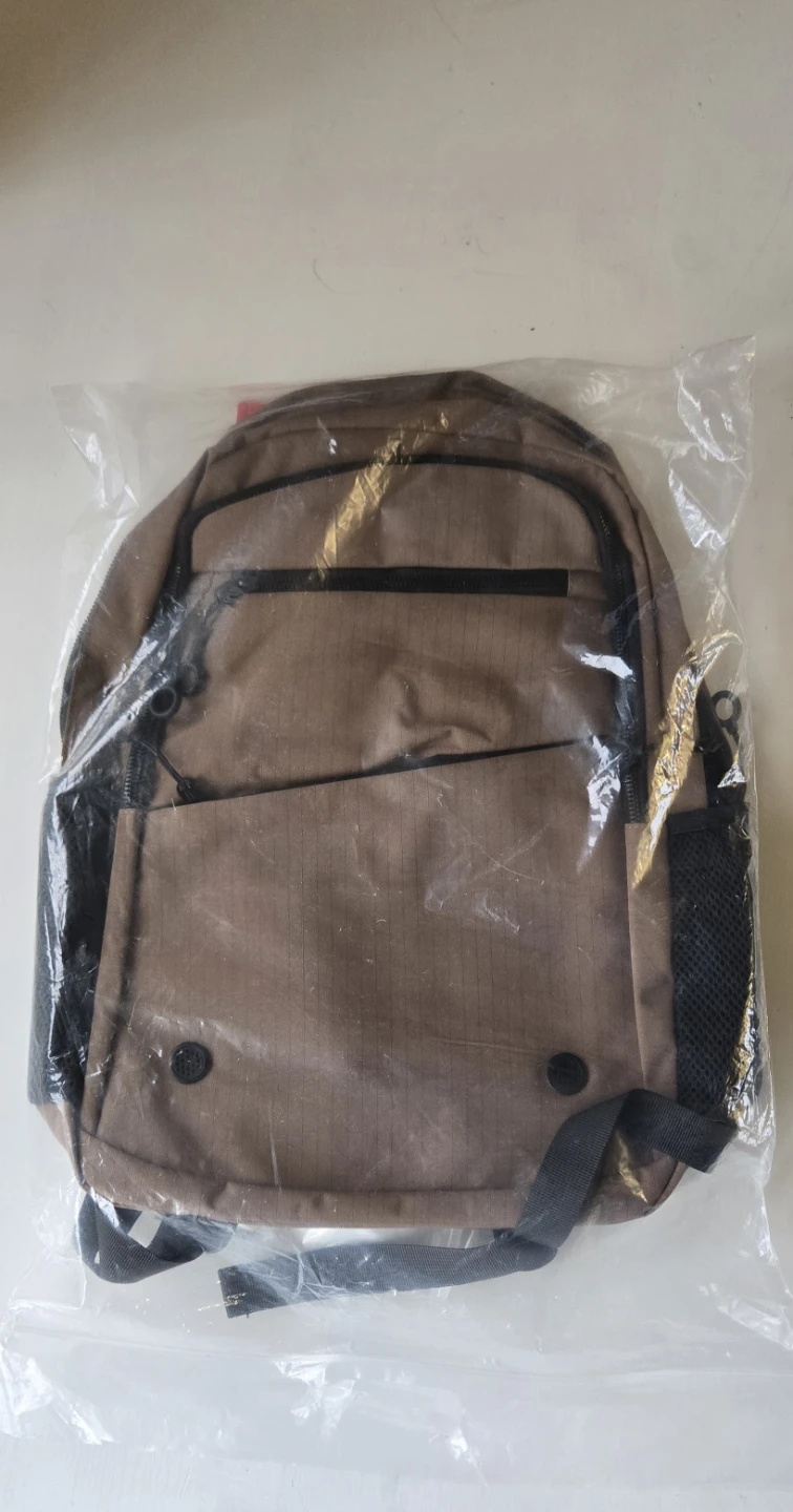 New brown casual backpack - photo 2