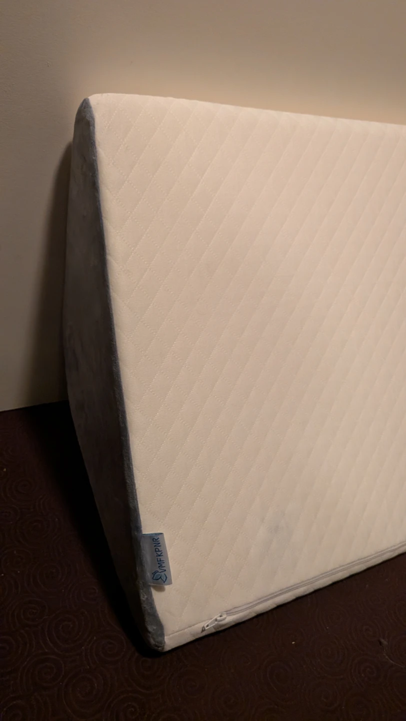 VMFKPNR Foam Bed Wedge Pillow - photo 4