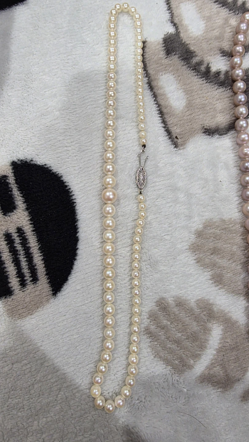 Pearl necklace  $180each. 14k clasp and  S925  and 10k clasp. - photo 2