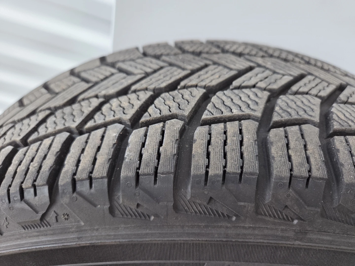 Michelin Winter Tires on Toyota OEM Alloy for Toyota RAV4 - photo 4