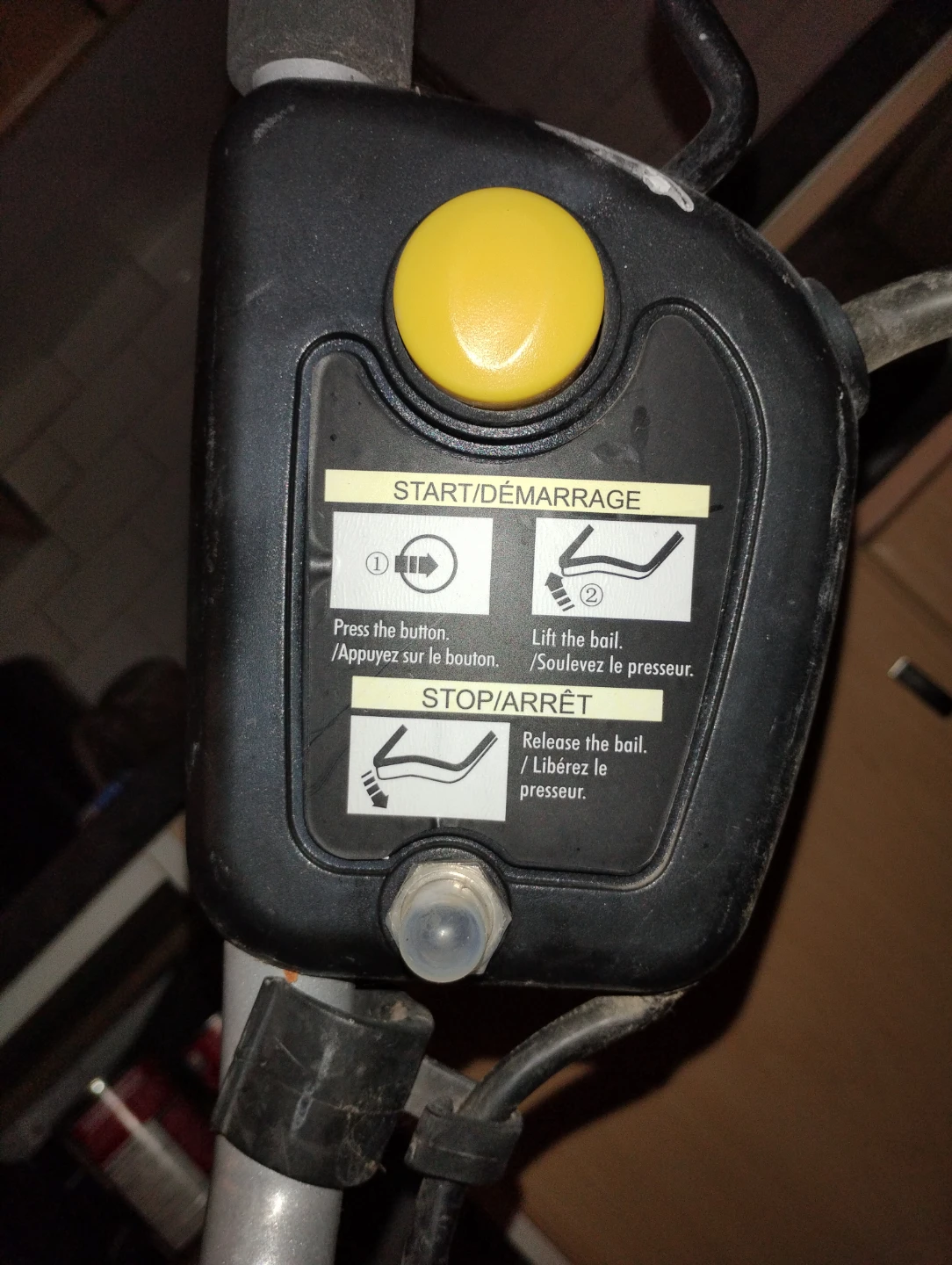 Yardworks 8 Amp Electric Tiller - photo 5