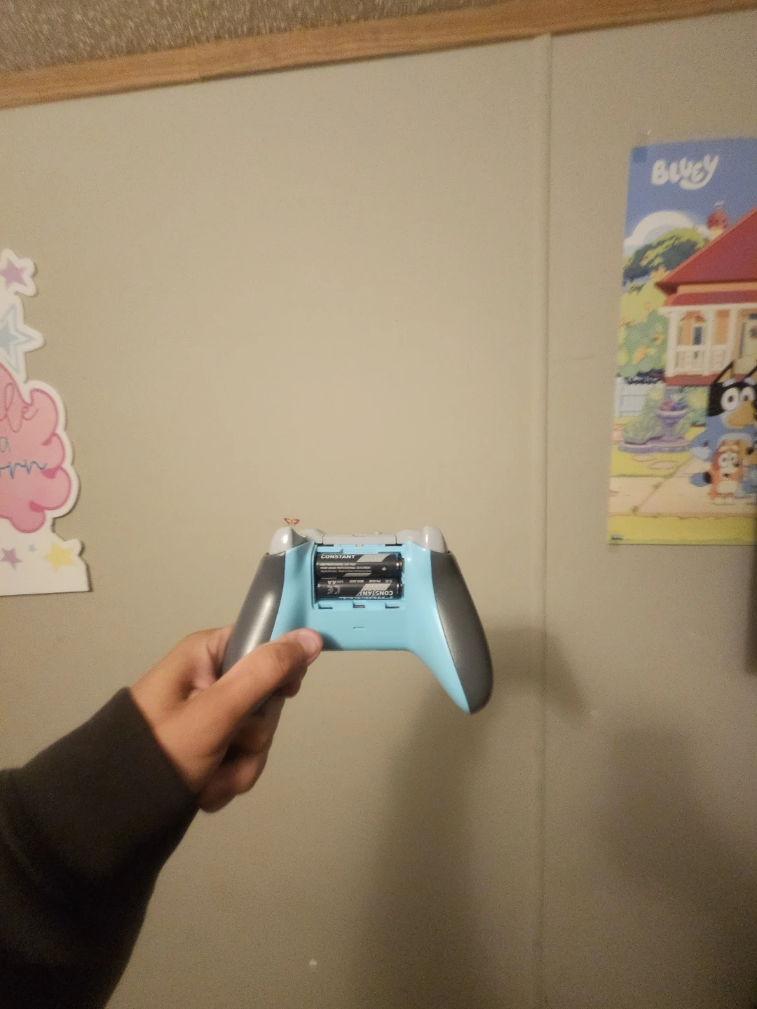 Xbox Wireless Controller - Light Blue and Grey - photo 3