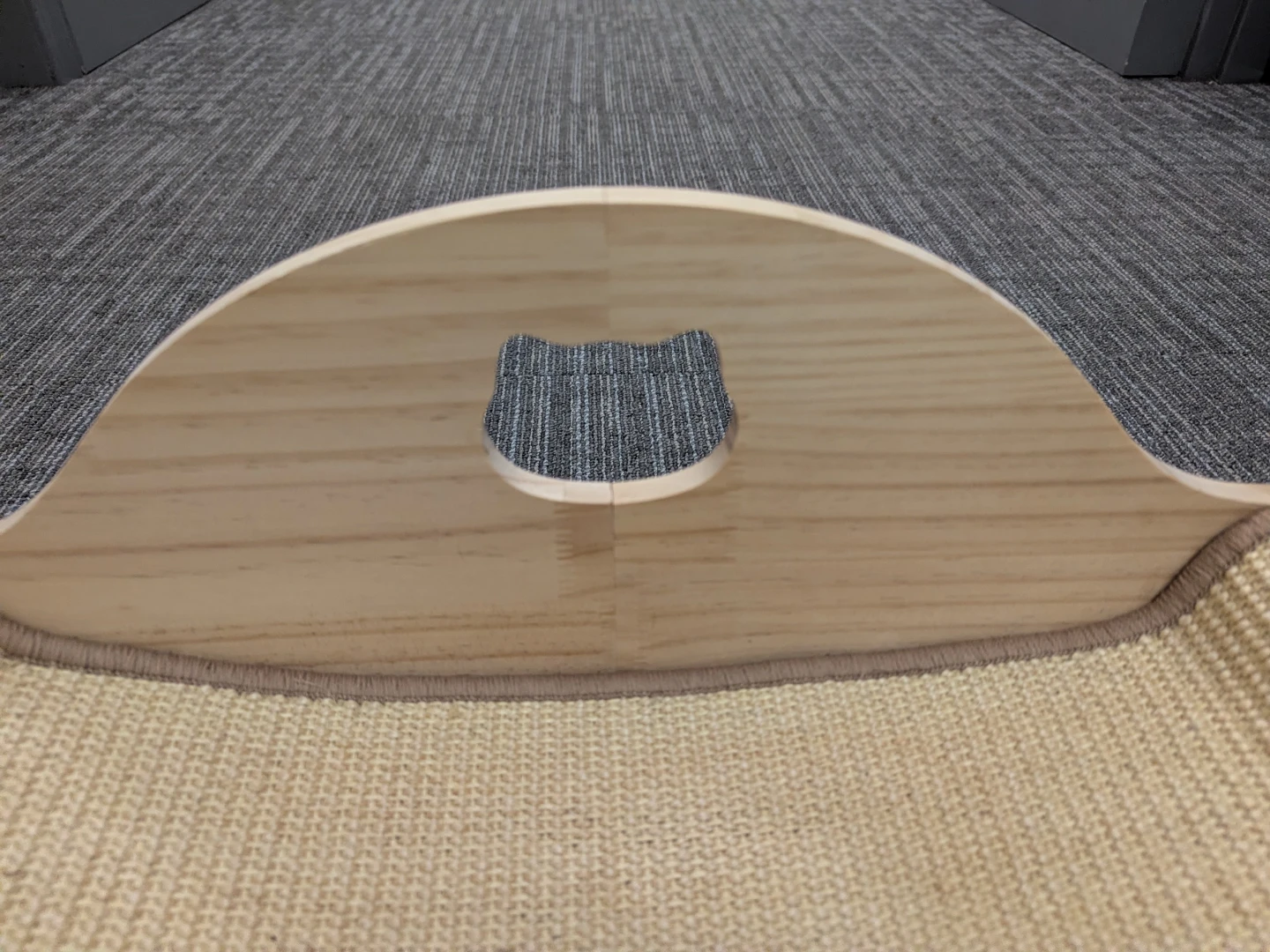Wooden Cat Scratcher Lounger
