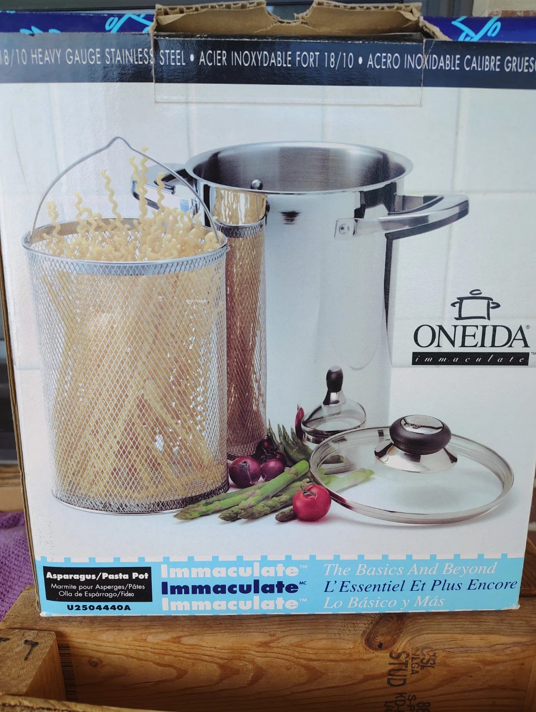 Oneida Pasta Pot
