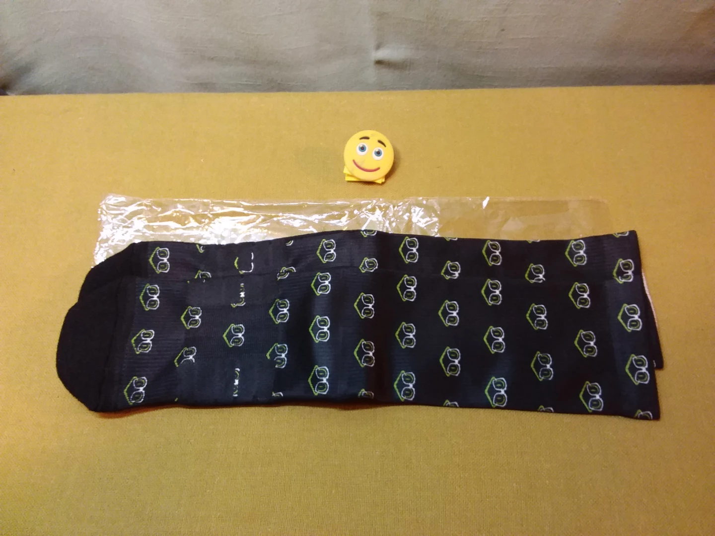 🏈 🧦 🆓  Black Patterned Socks 🧦 - photo 2