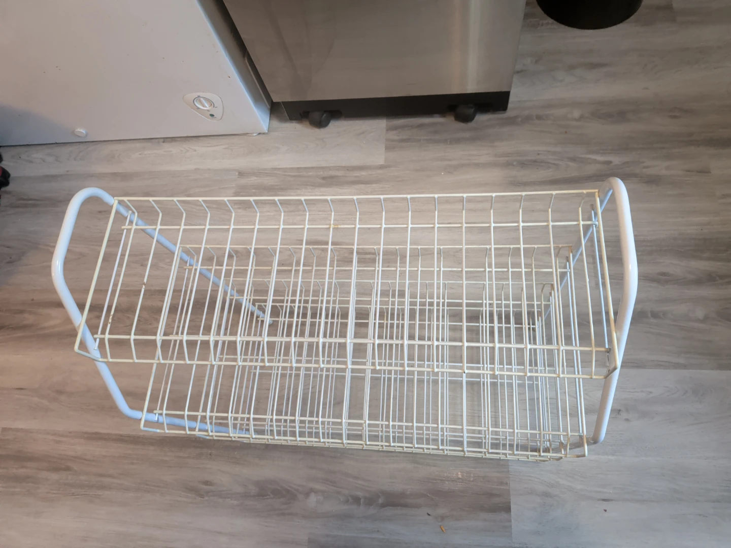 White Metal Shoe Rack - photo 2