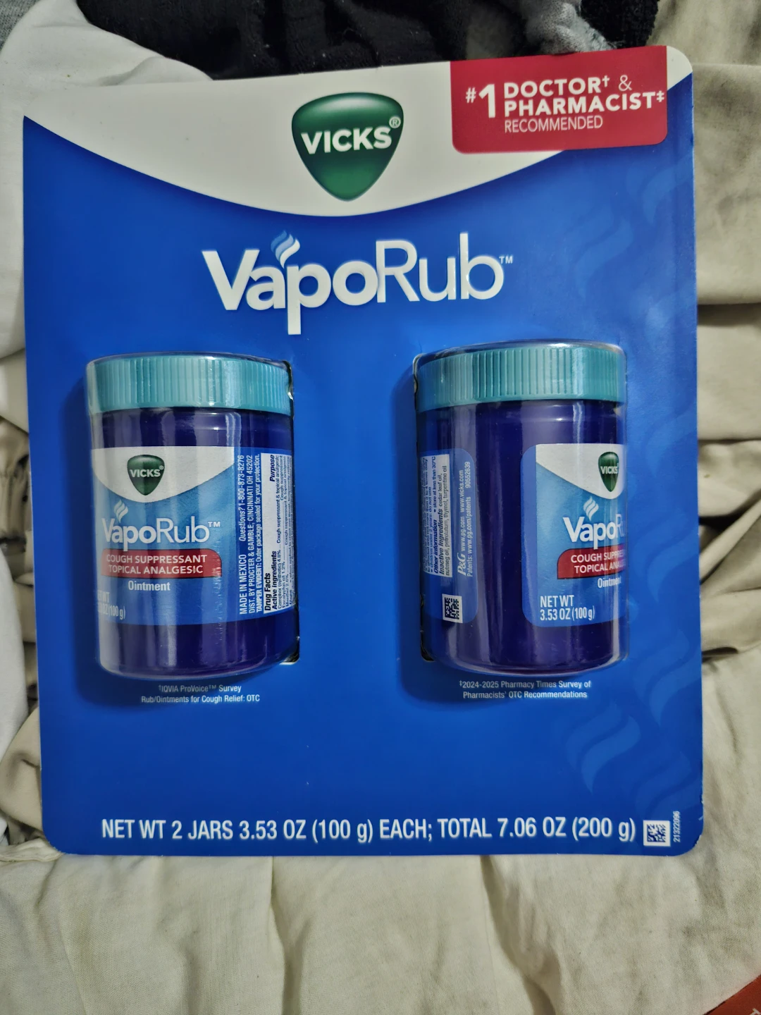 Vicks VapoRub 3.53 oz (100g) Jars - 2 Pack