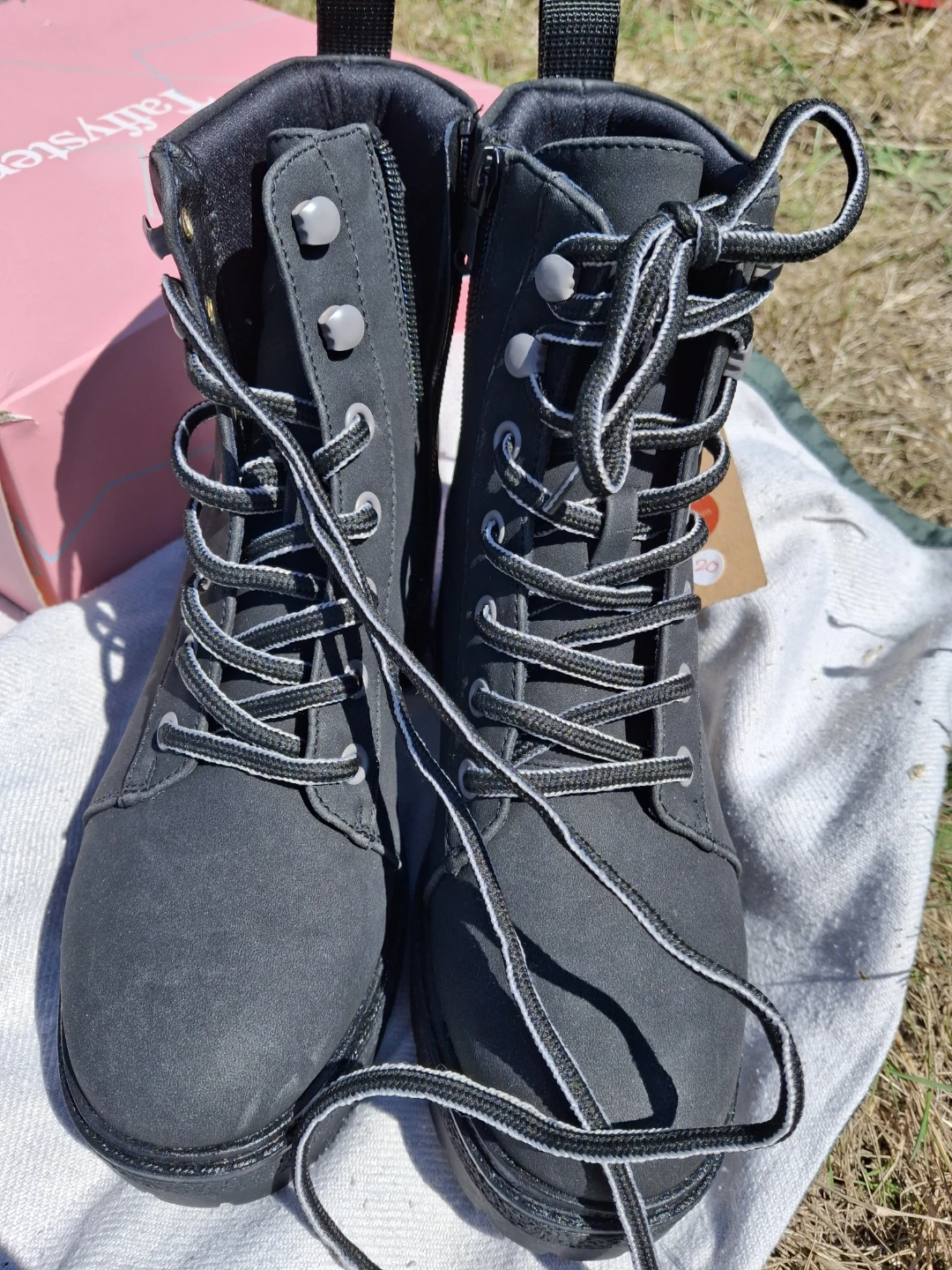 Bata Women's Black Combat Boots Size 37