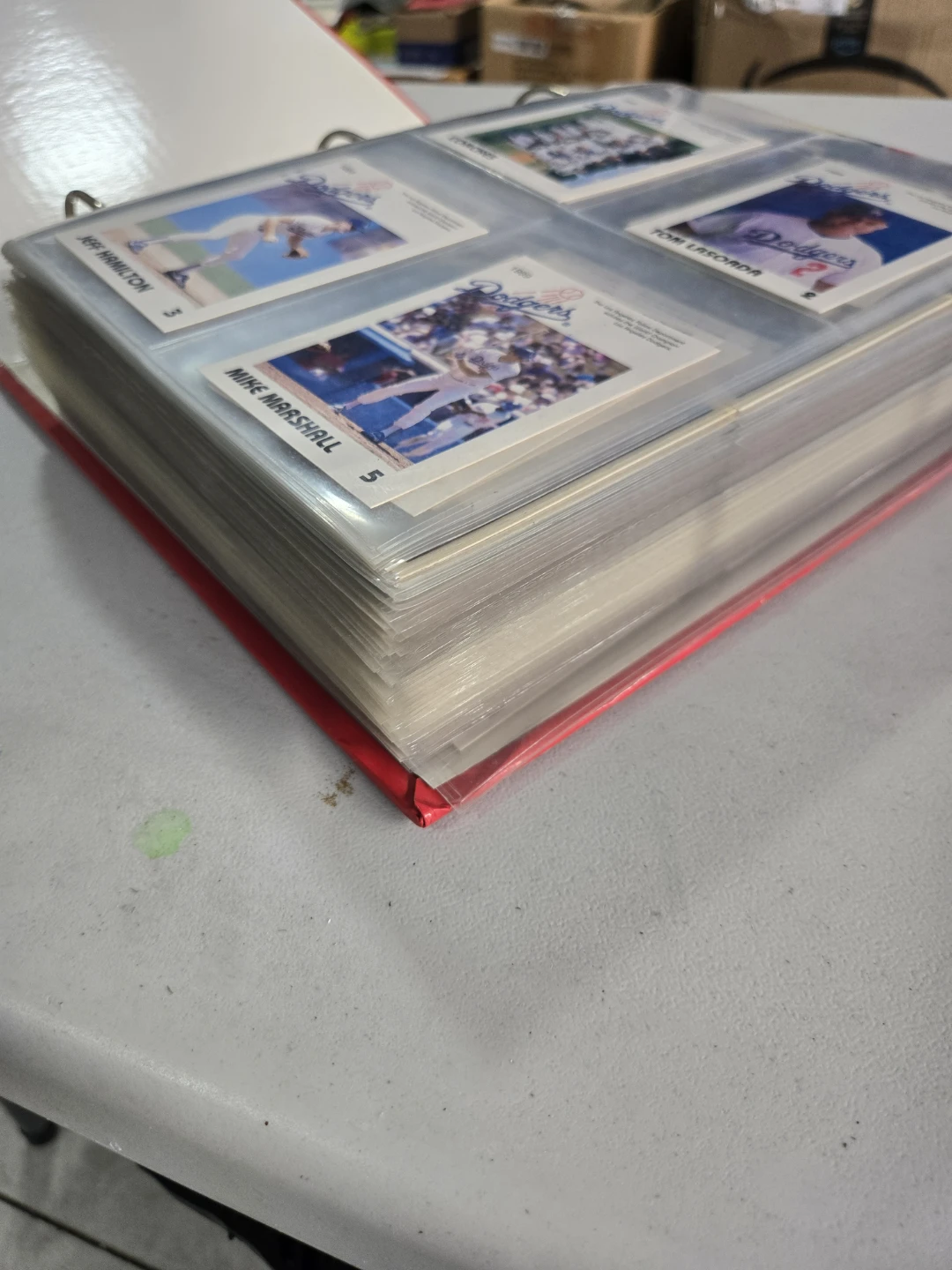Vintage 1989 MLB Baseball Card Collection in Binder