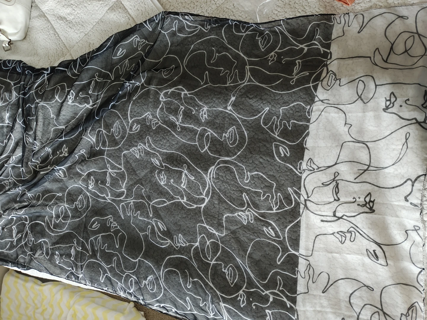 Joseph Ribkoff Black and White Face Print Scarf - photo 3
