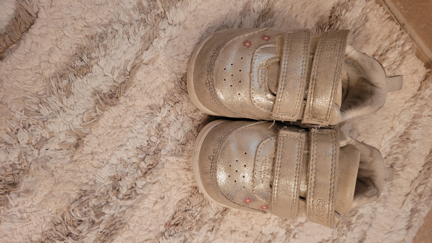 Carter's toddler shoes 🏈