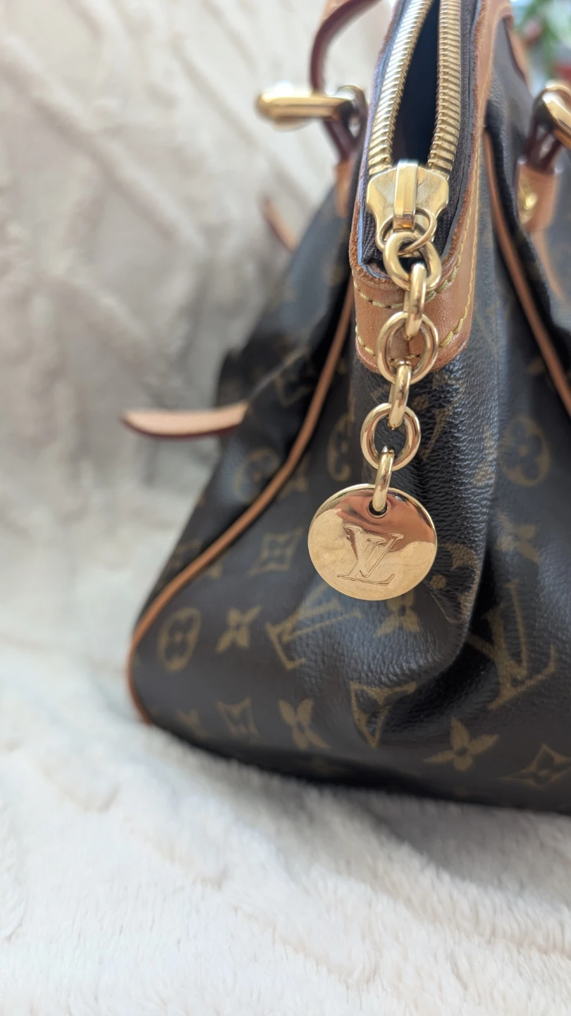 Louis Vuitton Tivoli GM – Monogram Canvas - photo 3