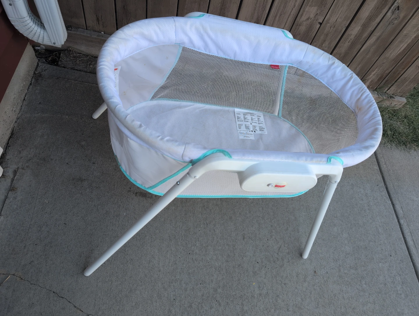 Fisher-Price Baby Bassinet