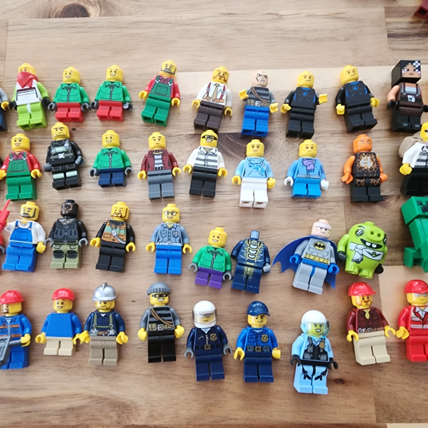 Assorted LEGO Minifigures (rare?) - photo 3
