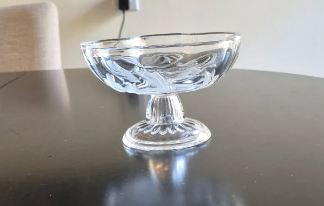Vintage Frosted Glass Cherub Candy Dish - photo 2