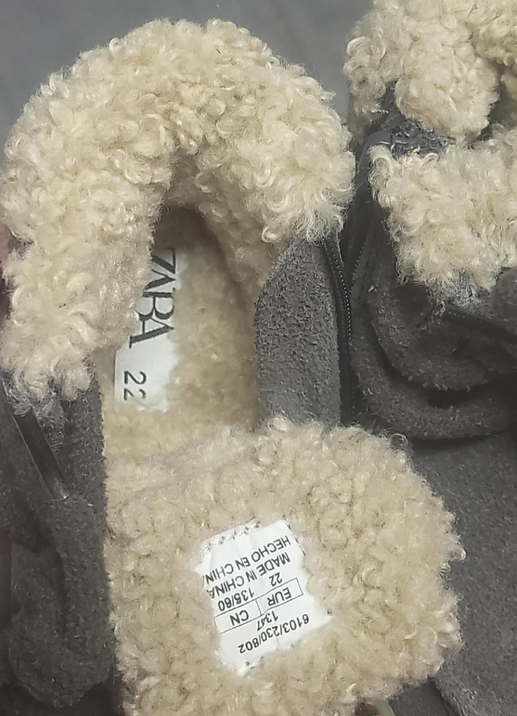 Zara Grey Sherpa Lined Boots Size 22
