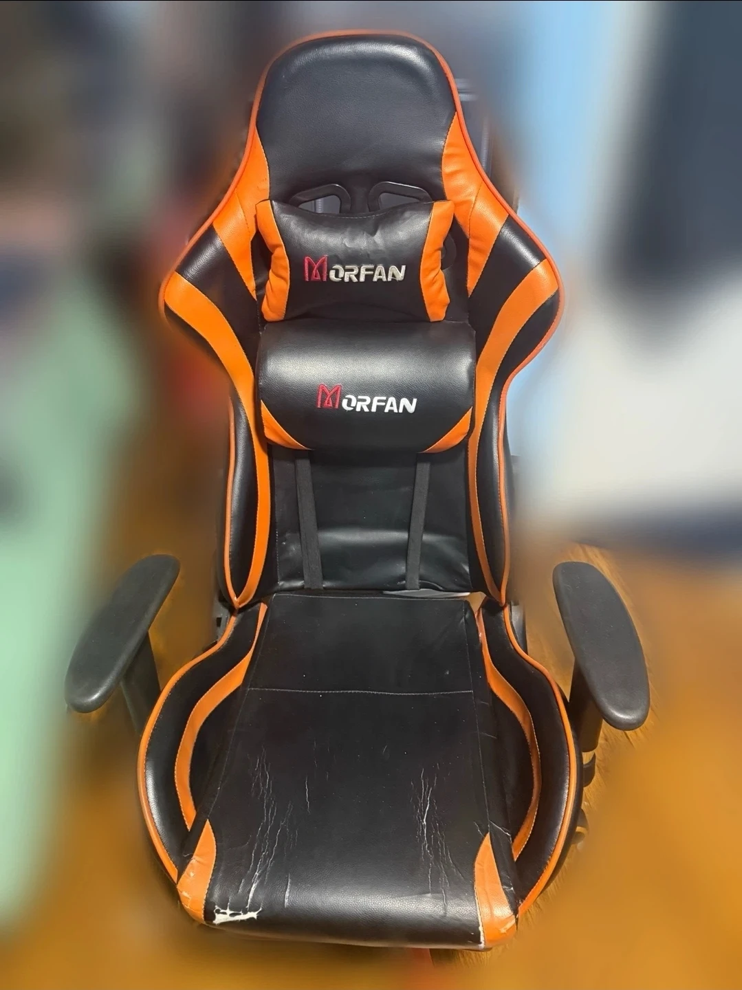 Gaming chair