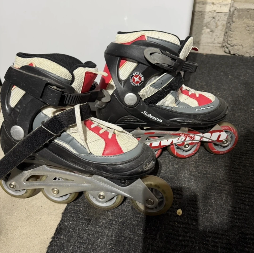 Schwinn Inline Skates Size 5
