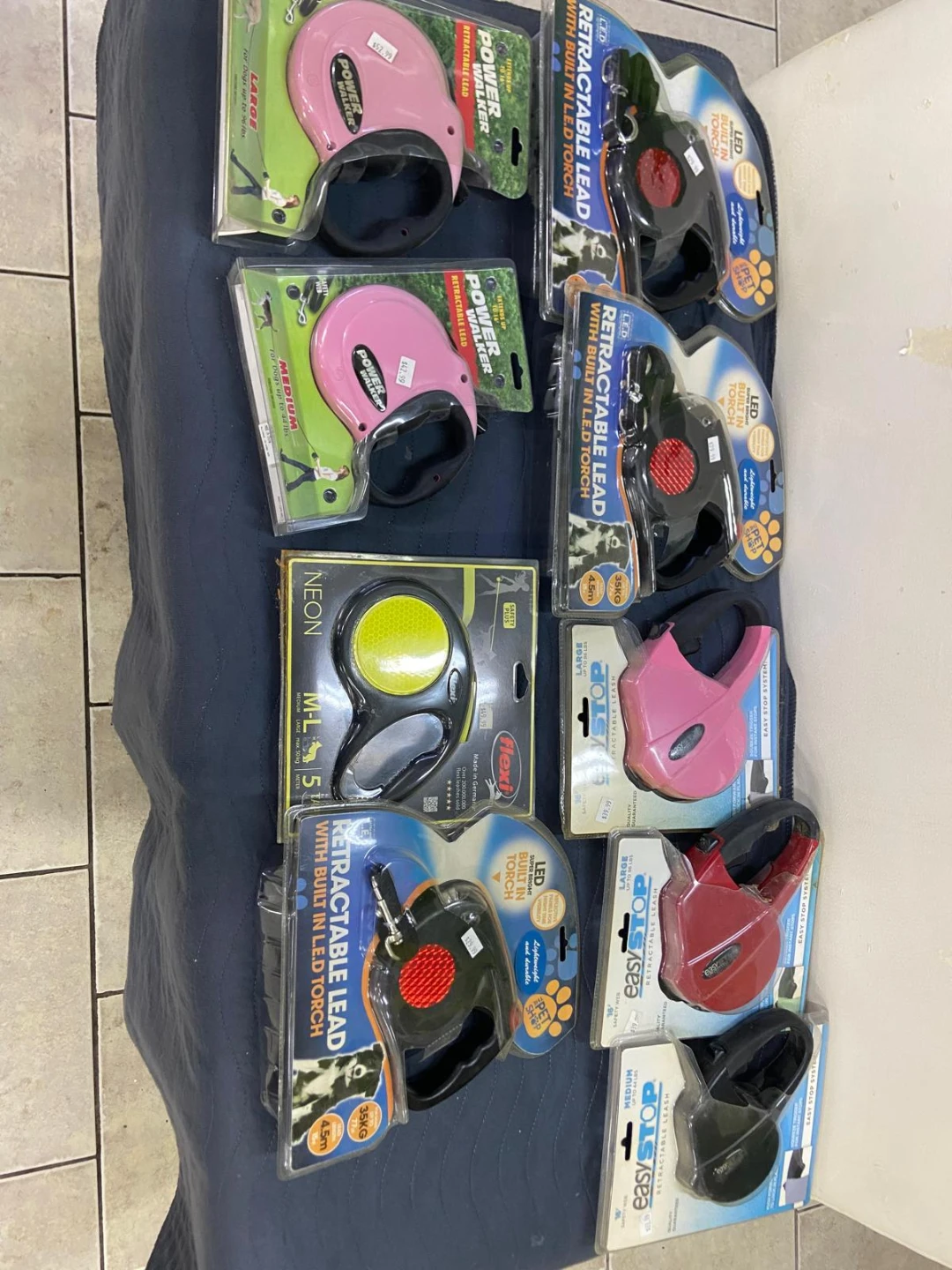 Assorted Retractable Dog Leashes - photo 2