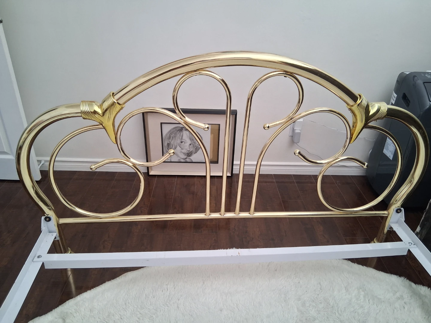 Gold Head and Footboard - Queen Size - photo 3
