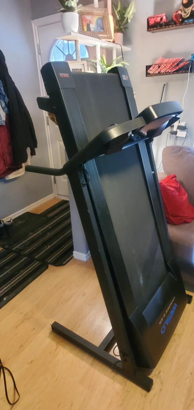 Treadmill - photo 2