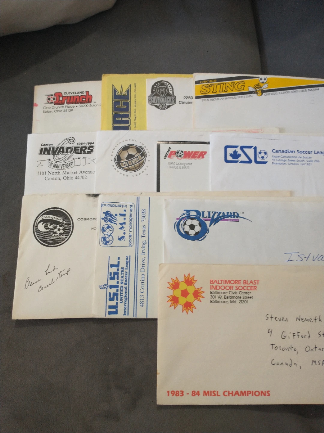 Collection of 300+ 1980s-1990s Defunct Pro Soccer Envelopes - photo 2