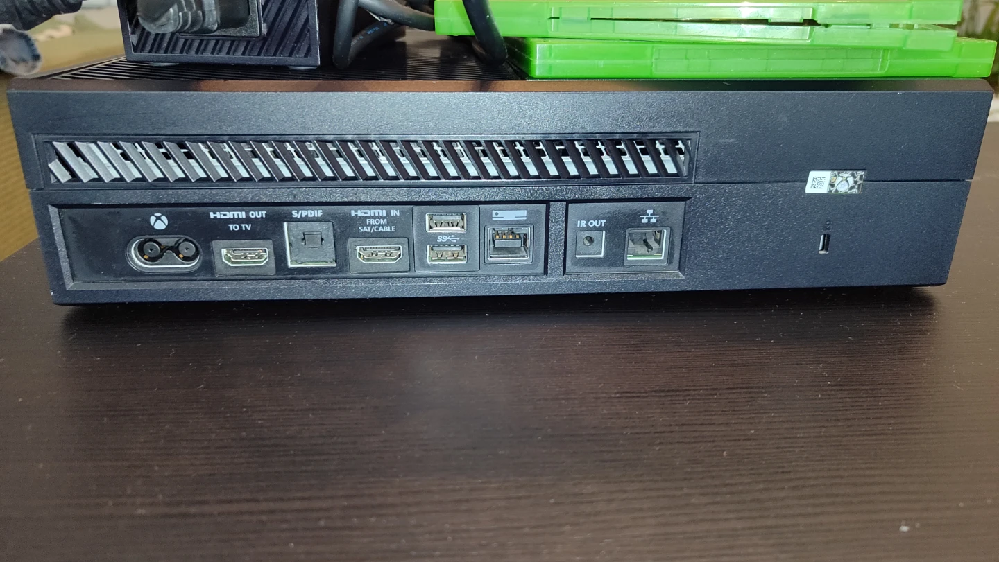 Microsoft Xbox One Console with Controller and Games - photo 4