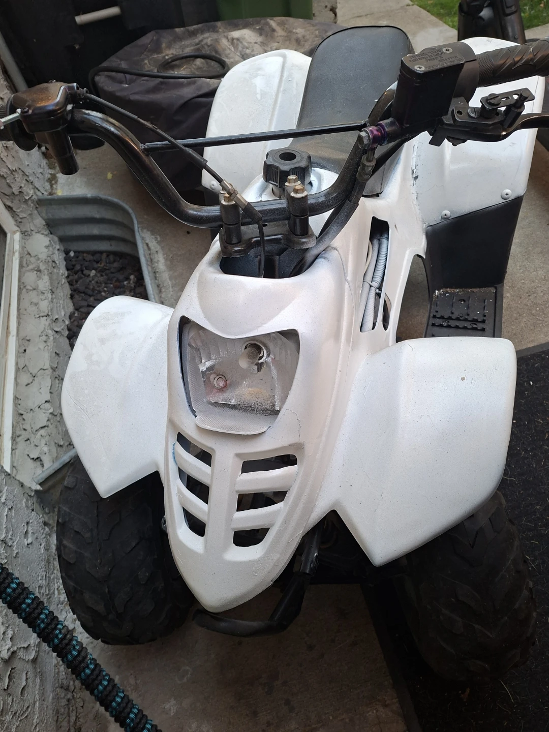 Kids White ATV need a lil work