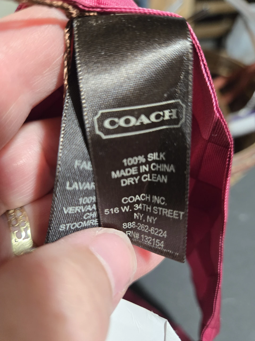 Coach PEY Dream C Pony Silk Scarf - Bordeaux - photo 2