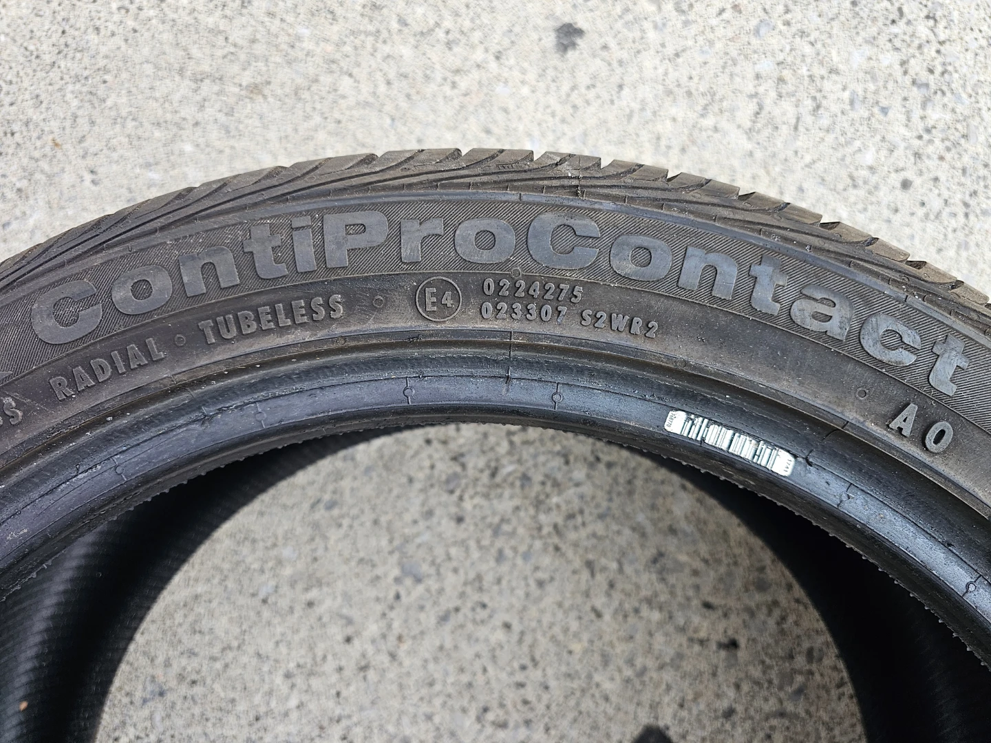 245/40 R18 ALL SEASON TIRE (1 ONLY) - photo 4