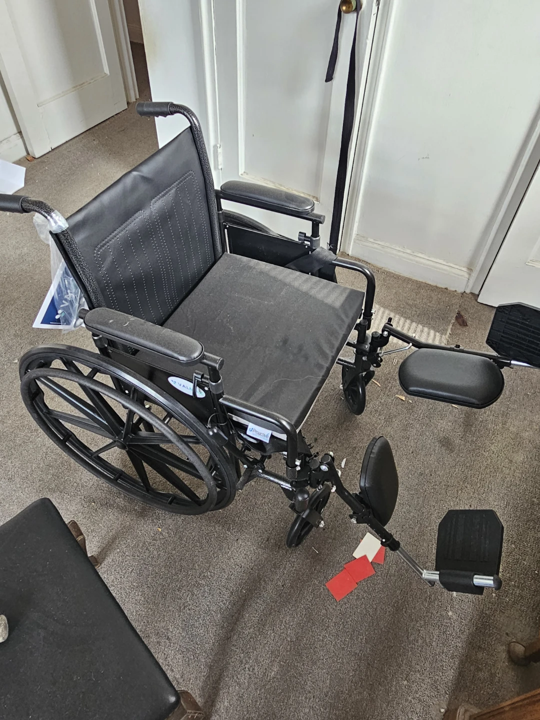 Valmax Manual Wheelchair - photo 2