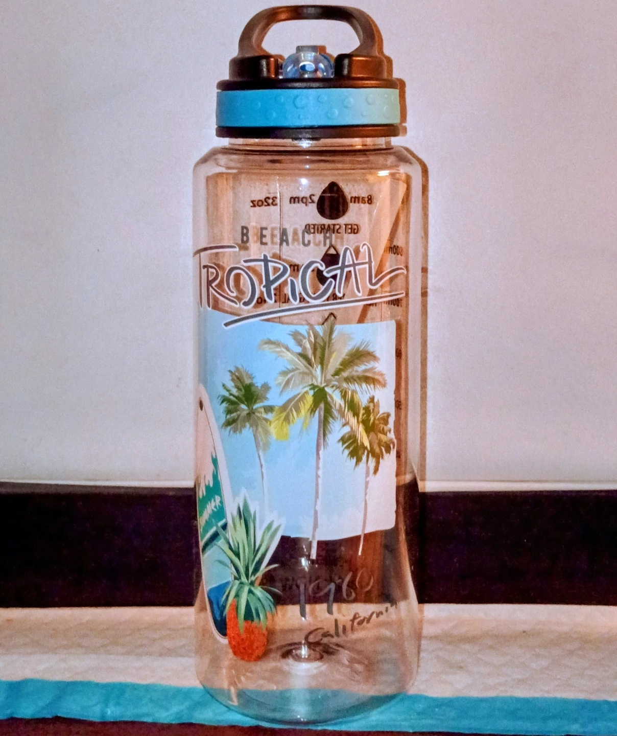 Tropical Water Bottle with Time Tracker 🏈 - photo 3