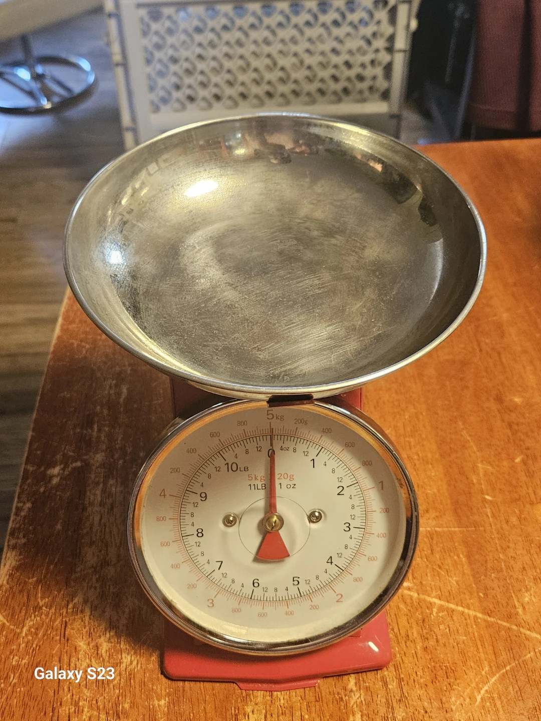 Red Vintage-Style Kitchen Scale - photo 2