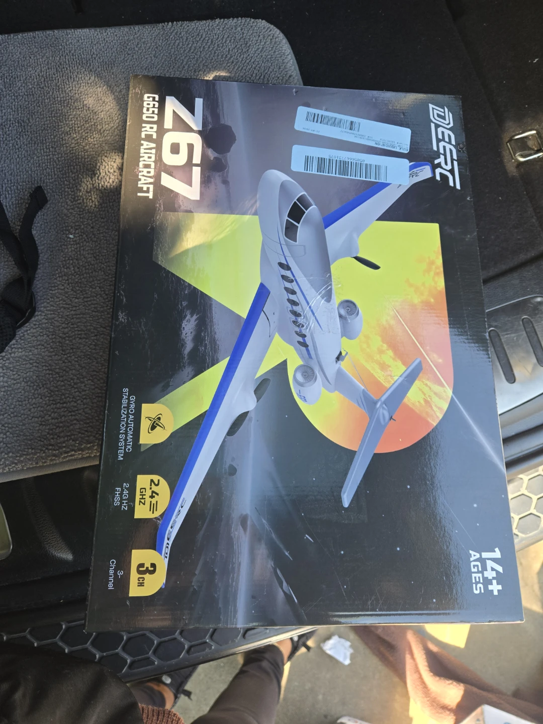 DEERC Z67 RC Remote Control Airplane - photo 4