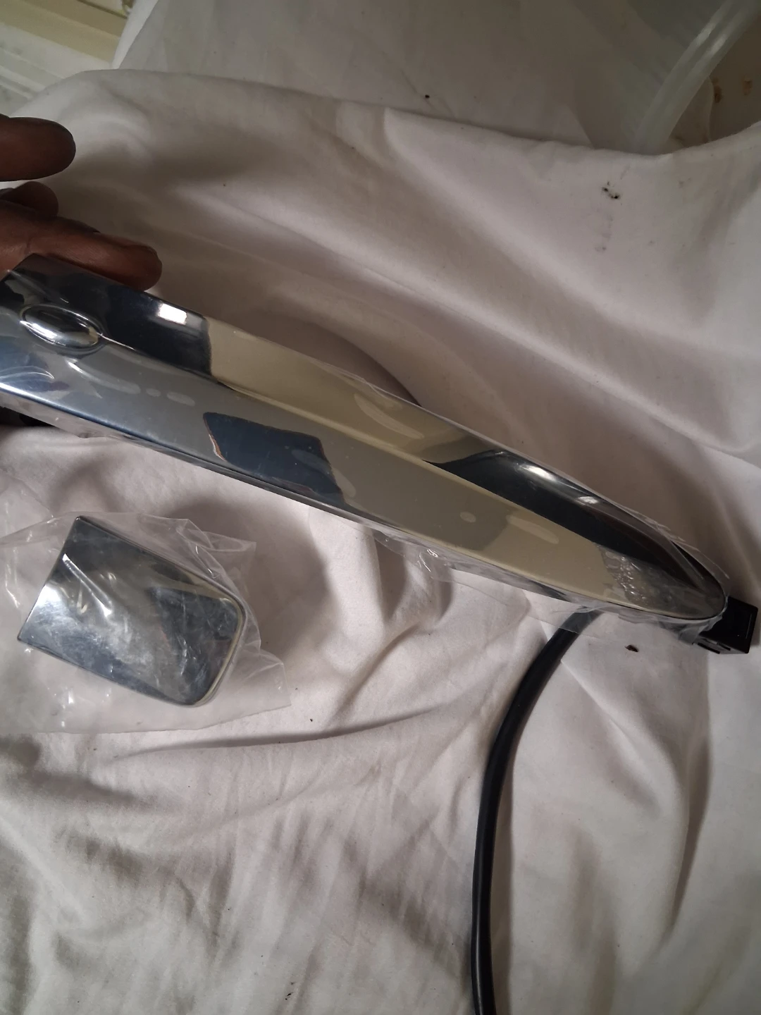 Chrome Exterior Door Handle Assembly - photo 3