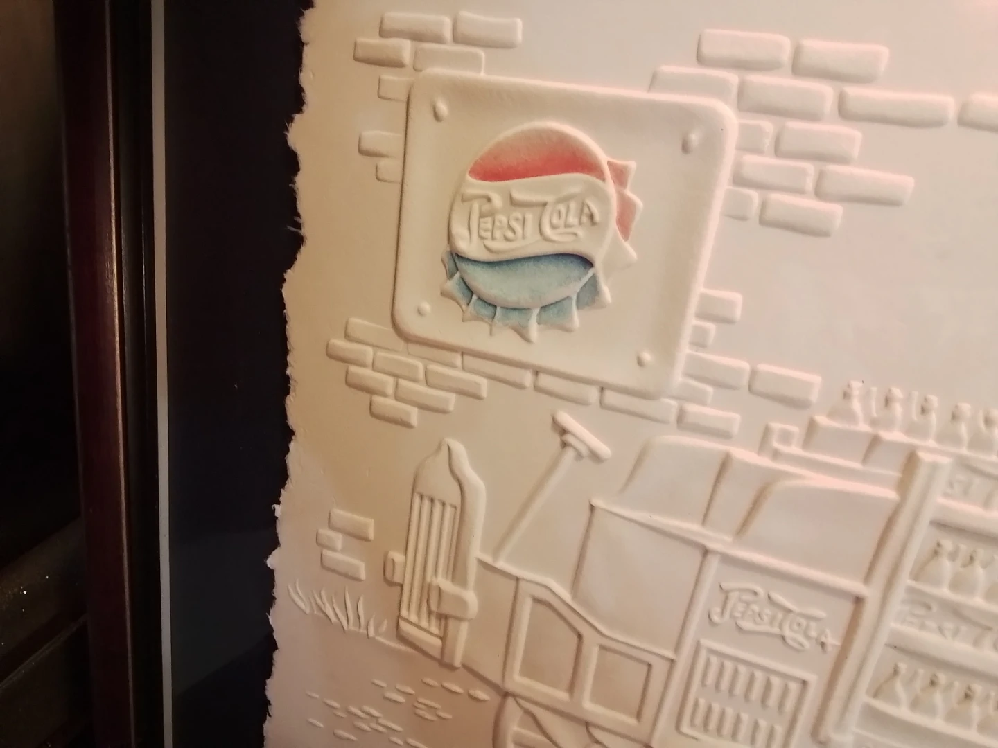 Rare 1981 Vintage PEPSI-COLA Cast Paper Sculpture by Greg Kensit - photo 5