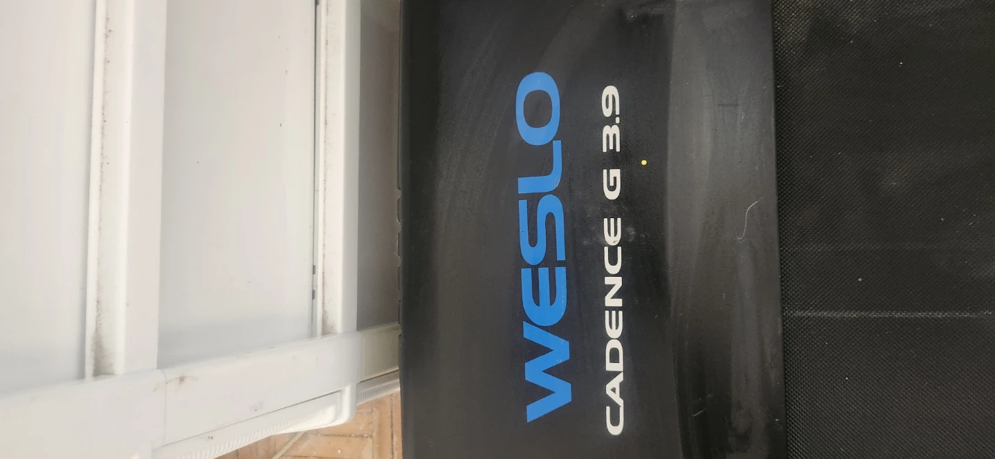 Weslo Cadence G 3.9 Treadmill - photo 2