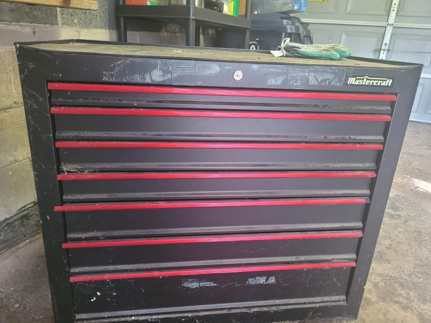 Large tool box