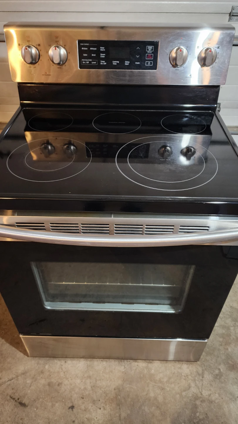 Samsung stainless Steel Electric Range - photo 2