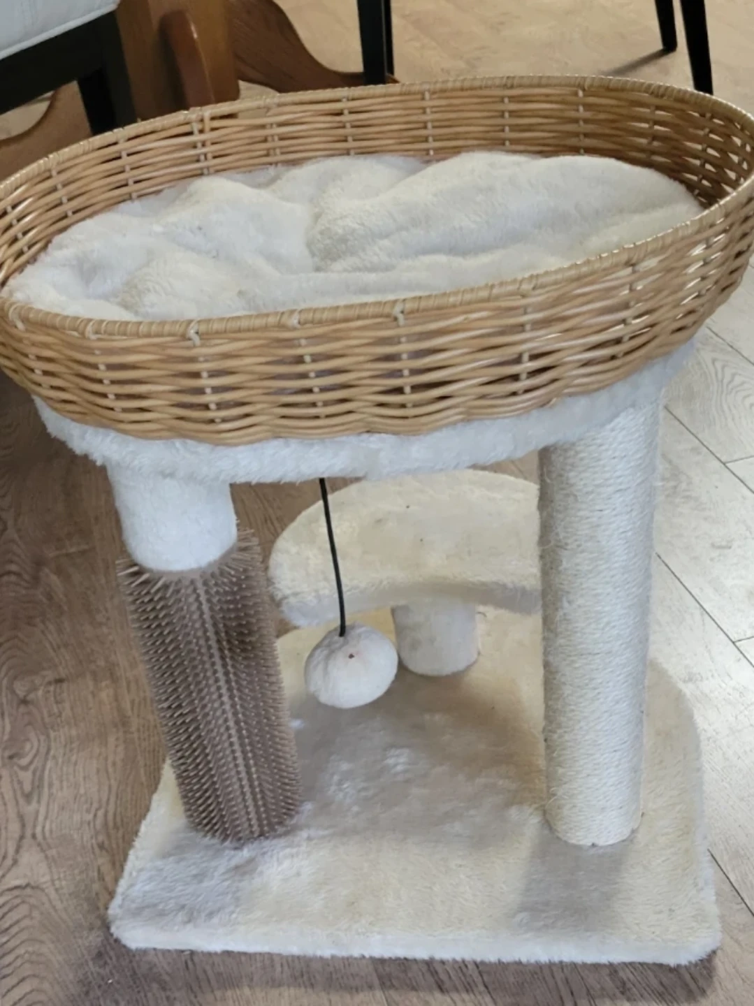 Wicker and Faux Fur Cat Tree - photo 4