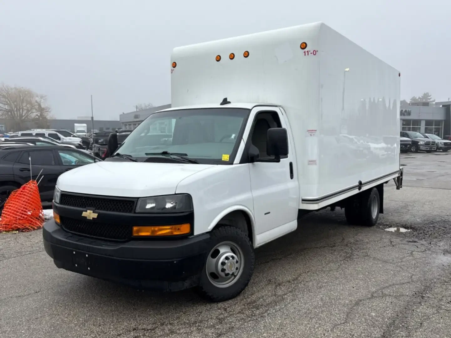 Moving & Furnitures Delivery