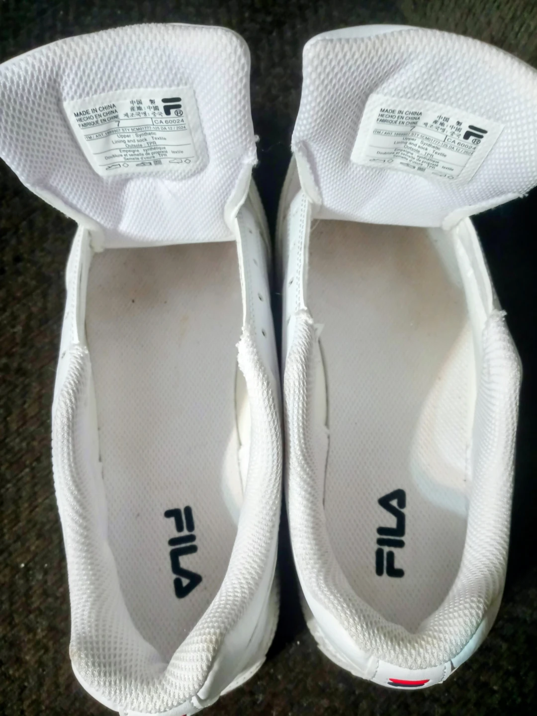 Fila White Sneakers Size 7 - photo 3
