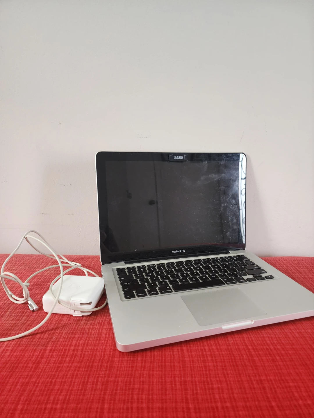 Apple MacBook Pro Laptop - photo 2